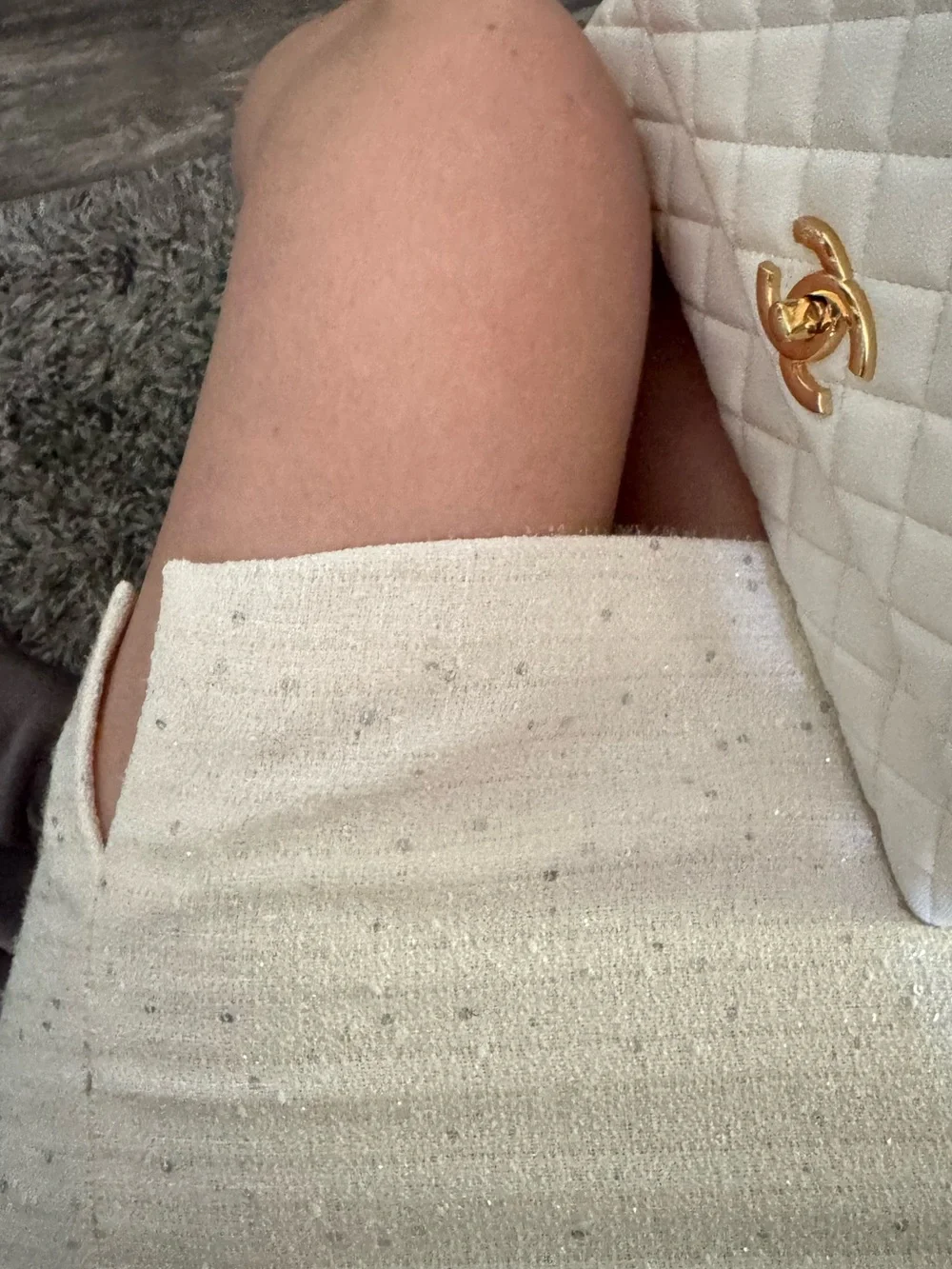 Tahari Bouclé Skirt - Picture 6 of 7